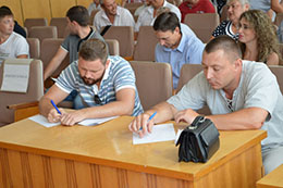 30 квітня 2014 року комісія