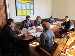 Постійні комісії з питань економічного розвитку села, комунальної власності та державної регуляторної політики, а  також регламенту, законності, правопорядку, депутатської етики та місцевого самоврядування 
розглянули питання чергової сесії
