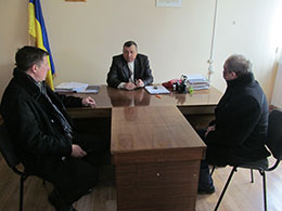Голова районної ради ознайомився із соціальною сферою села Яснозір’я