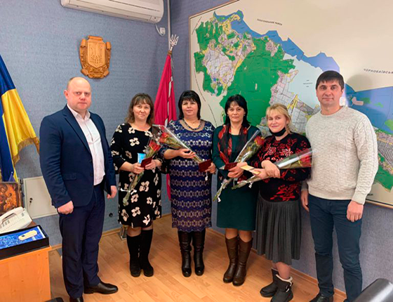 Присвоєно почесне звання “Мати-героїня” жінкам Черкаського району