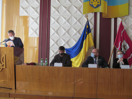 На сьомій сесії Черкаської районної ради прийнято ряд рішень щодо районних програм