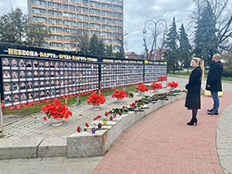 Керівництво району вшанувало пам’ять про учасників антитерористичної операції та Операції об’єднаних сил