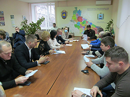 Депутати Черкаської районної ради провели позачергову сесію 