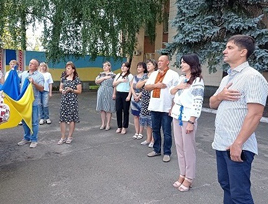 Символ боротьби за волю – синьо-жовтий стяг