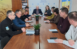 герої 
